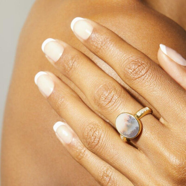 Portrait Agate diamond ring